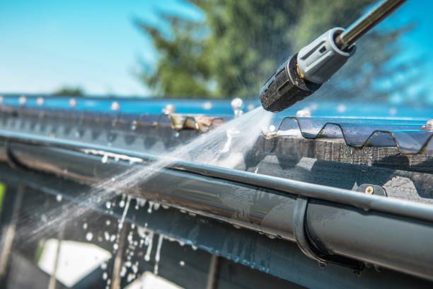 Best Roof Power Washing Services  in North Les, AK